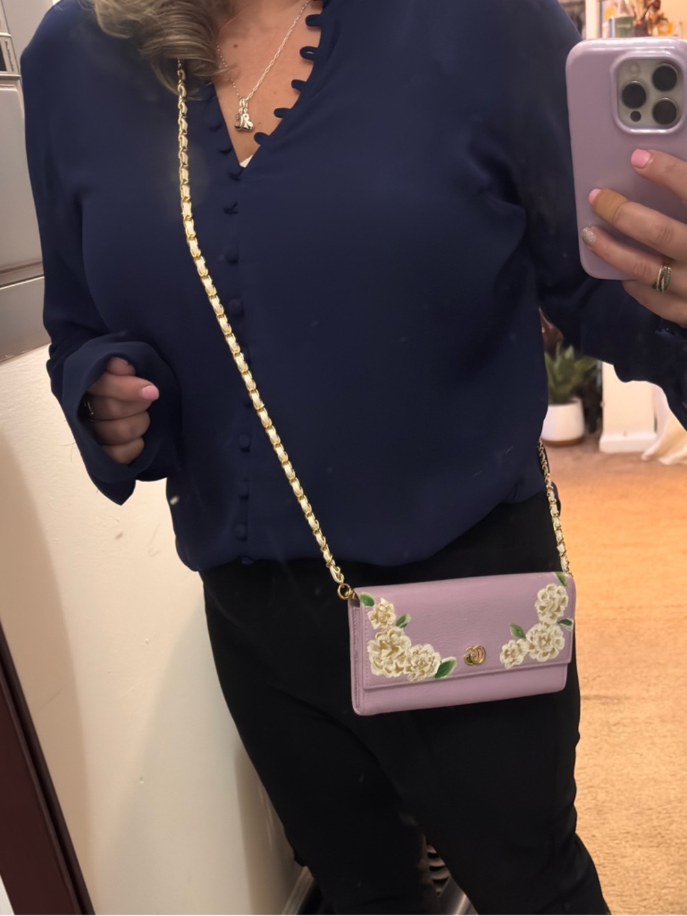 Gucci Lavendar Long Front Flap Wallet on Chain, Handpainted Flowes - Picture 12 of 13